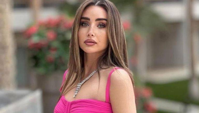 هنا الزاهد...عروس 2025؟