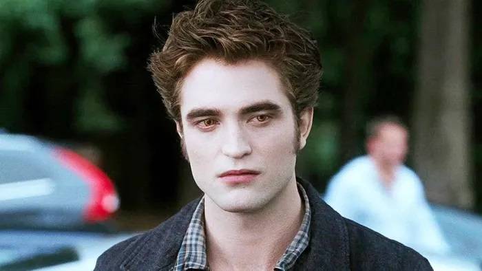 كيف رد روبرت باتيسنون على انتقادات Twilight المستمرة؟