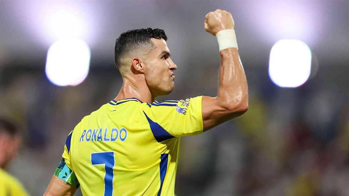 كيف احتفل الفيشاوي ونادي النصر بعيد ميلاد رونالدو الـ 40؟