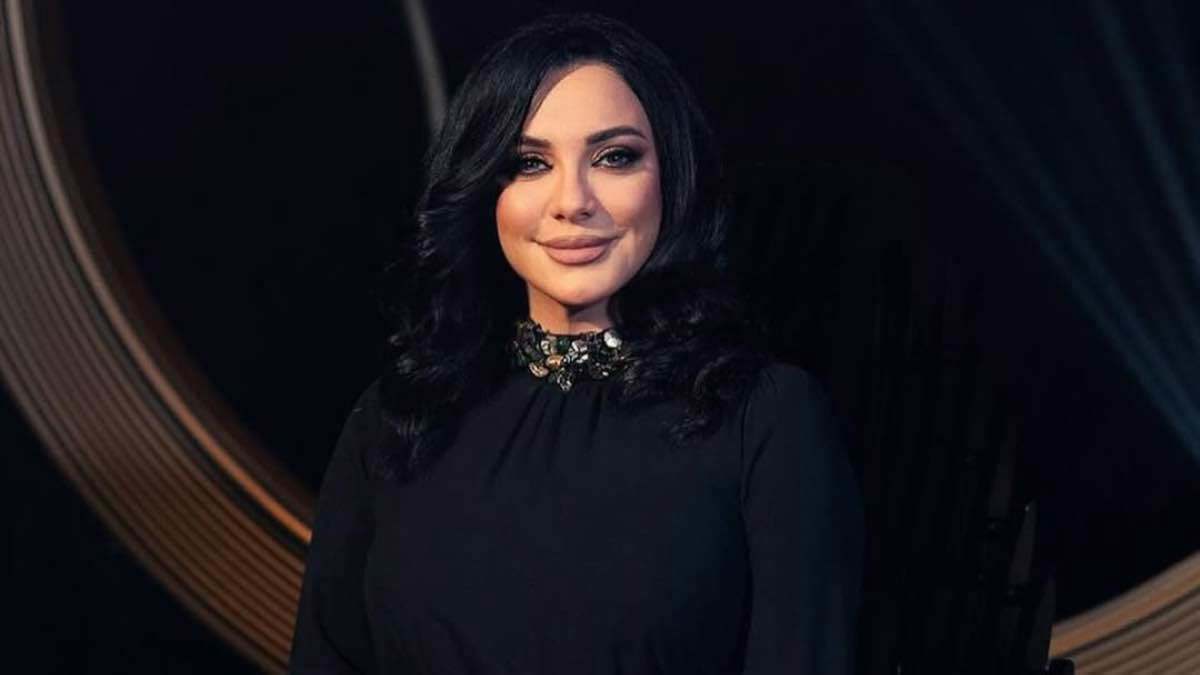 سلاف فواخرجي بأقوى ردّ على من يُكذّب تصريحاتها وتعتذر لهذه الفنانة