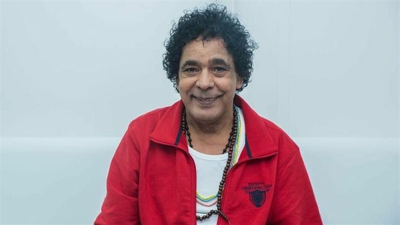 مفاجأت بالجملة مع محمد منير في عيد الأضحى