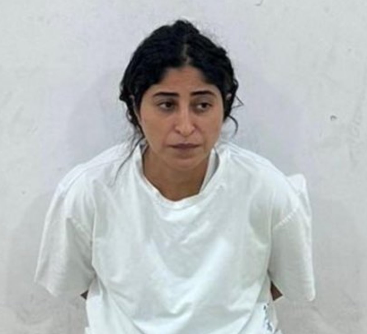 من طفلة 