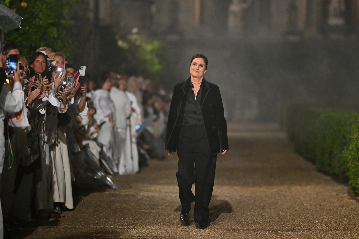 ماريا غراتسيا كيوري تودع Dior بعد 9 سنوات من الإبداع الأنثوي