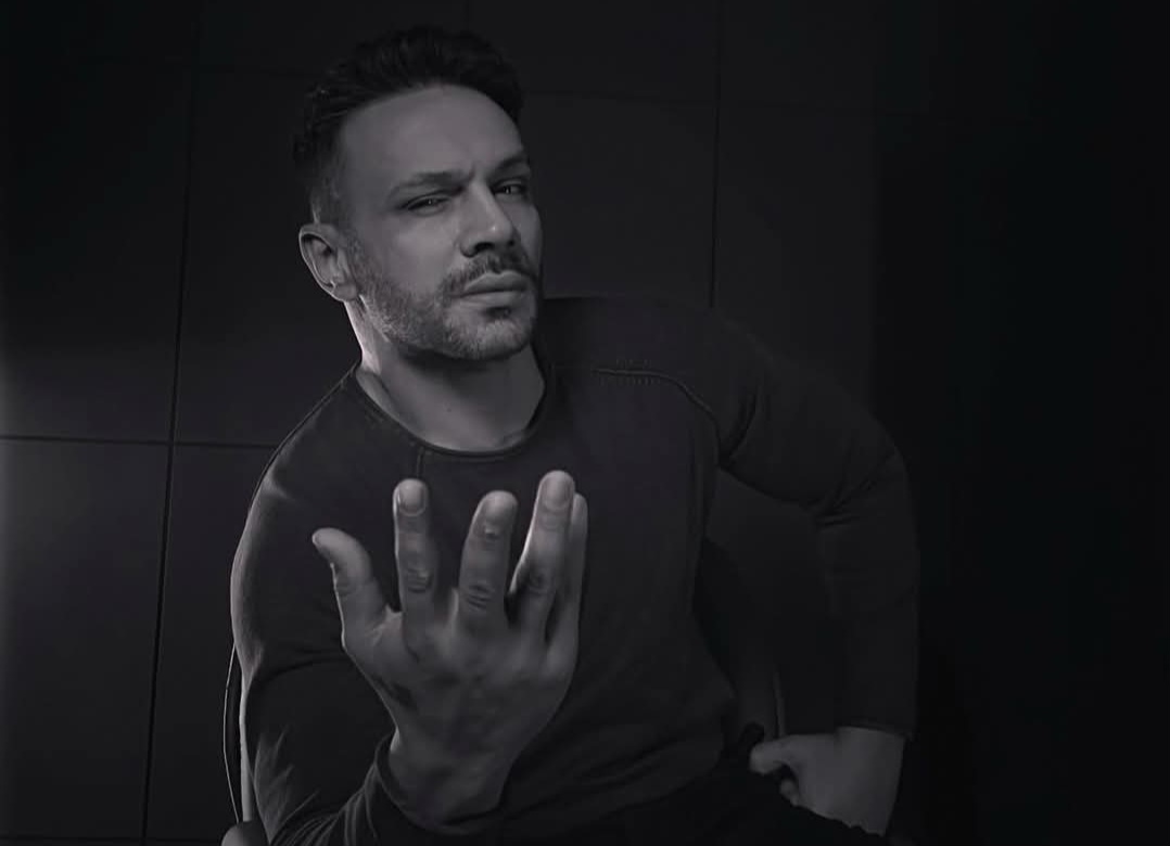 محمد عطية ينتقد مشاهد ذبح الأضاحي في العيد: مشاهد لا إنسانية تُظهر سادية البشر