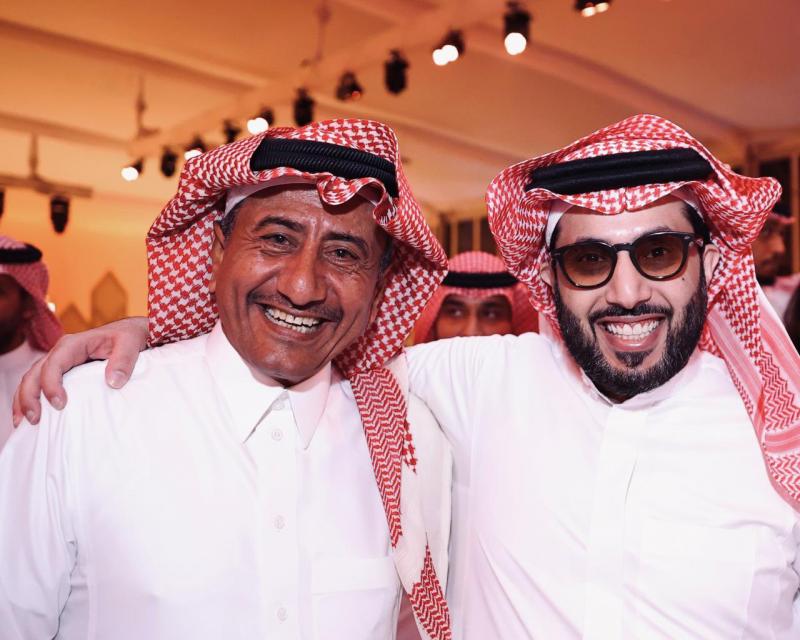 ناصر القصبي يعود إلى خشبة المسرح في موسم الرياض بعمل جديد