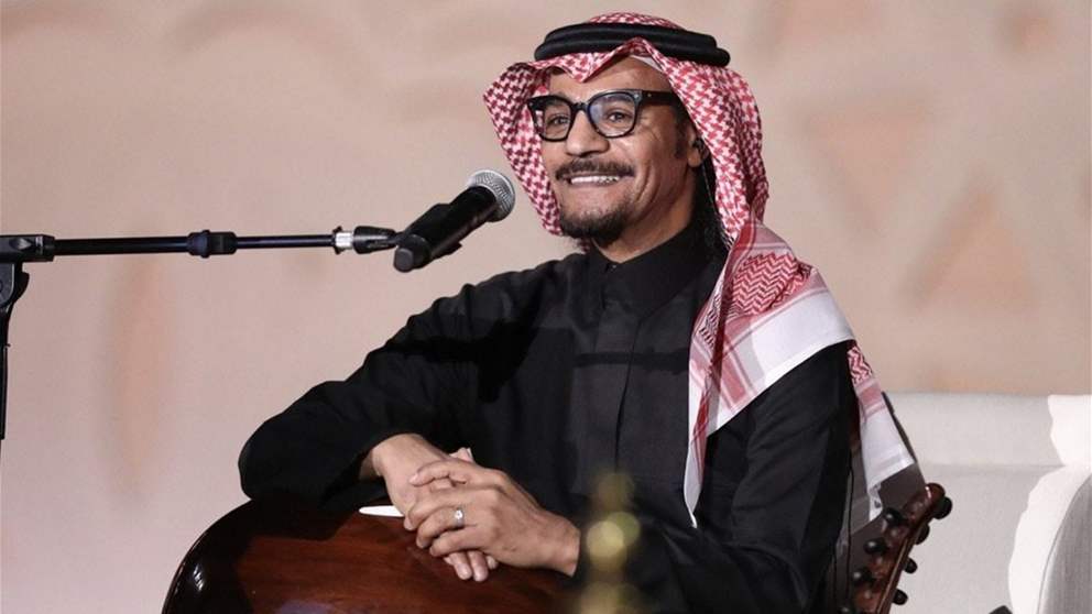 رابح صقر ينهي حفله بسبب وعكة صحية مفاجئة على المسرح.. روتانا توضح