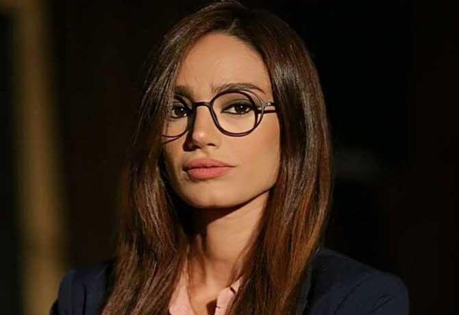 لورا خباز تتعرض لحادث سير.. جورج خبار لـ هواكم: لورا بخير وتتماثل للشفاء