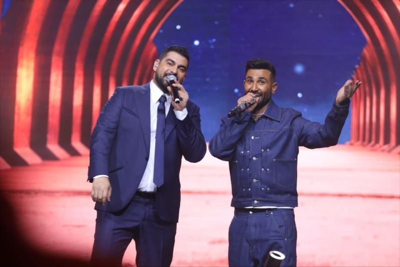 أحمد سعد وآدم يتبادلان الرسائل بعد نجاح أول حفل مشترك لهما في الكويت