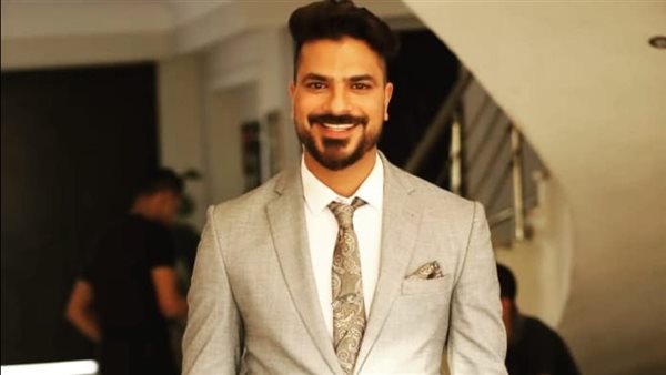 مصطفى أبو سريع يعلن رغبته في الزواج من شيرين عبد الوهاب