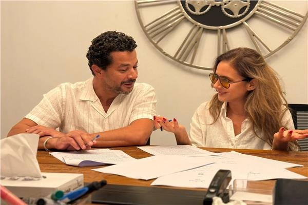 رمضان 2026.. نيللي كريم وشريف سلامة ينتهيان من تحضيرات مسلسل 