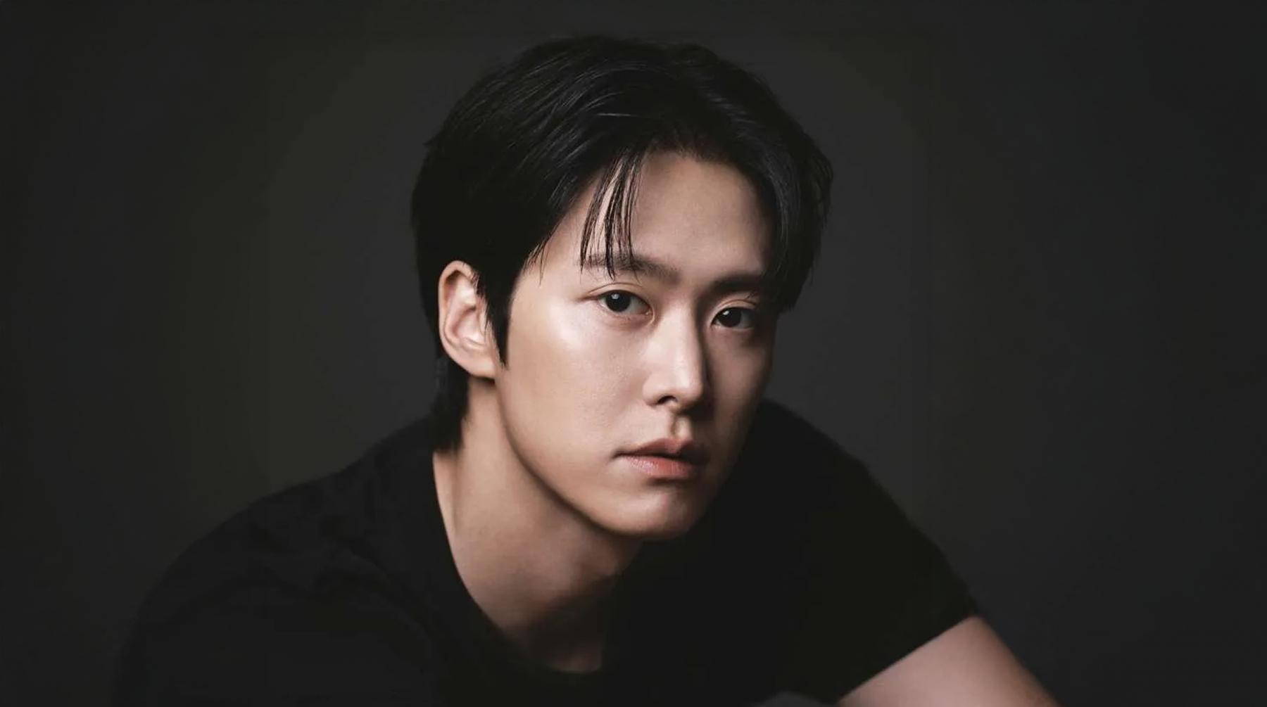 فقد سمعه في ثوانٍ.. التفاصيل الكاملة للمرض الذي تعرض له الممثل الكوري جونغ ميونغ