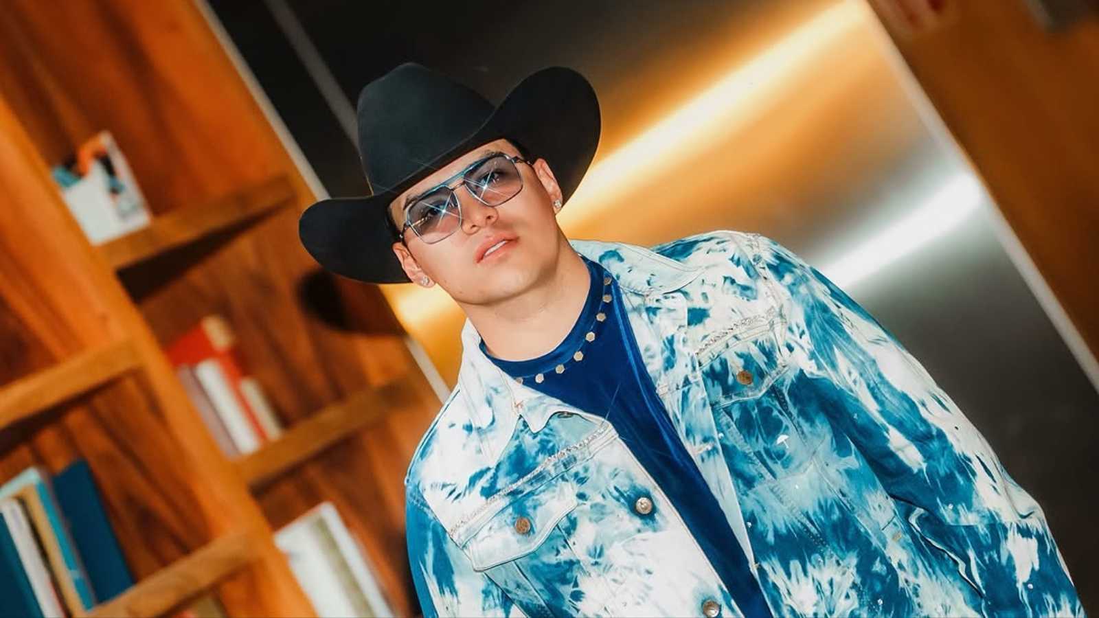 نهاية مأساوية لنجم كولومبي تنبأ بمصيره.. تحطم طائرة ينهي حياة ييسون خيمينيز وفريقه