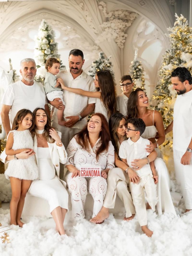 دانييلا رحمة تحتفل بعيد الميلاد مع عائلتها في سيدني بعيدًا عن ناصيف زيتون