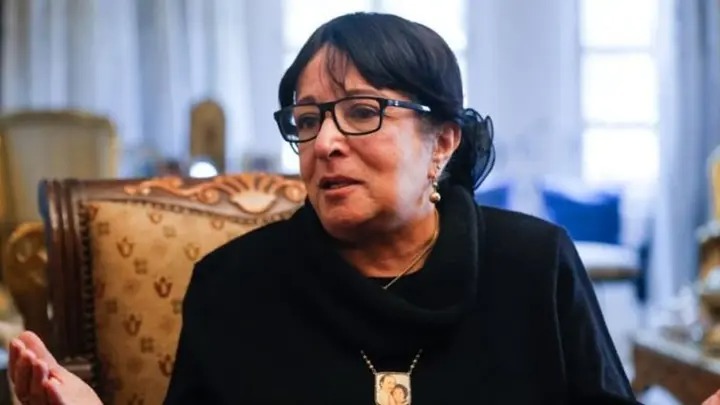 سميرة عبد العزيز تفتح النار على محمد رمضان :