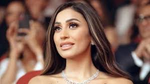 دينا الشربيني توجه كلمات مؤثرة لمرضى الفشل الكلوي بعد نجاح 