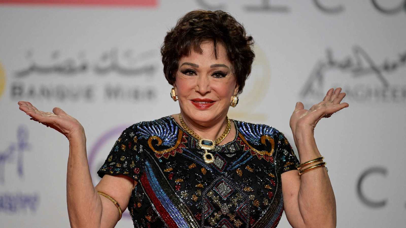 لبلبة تفتح قلبها في حوار صريح عن الوحدة وتكشف عن قصة حب انتهت سريعًا