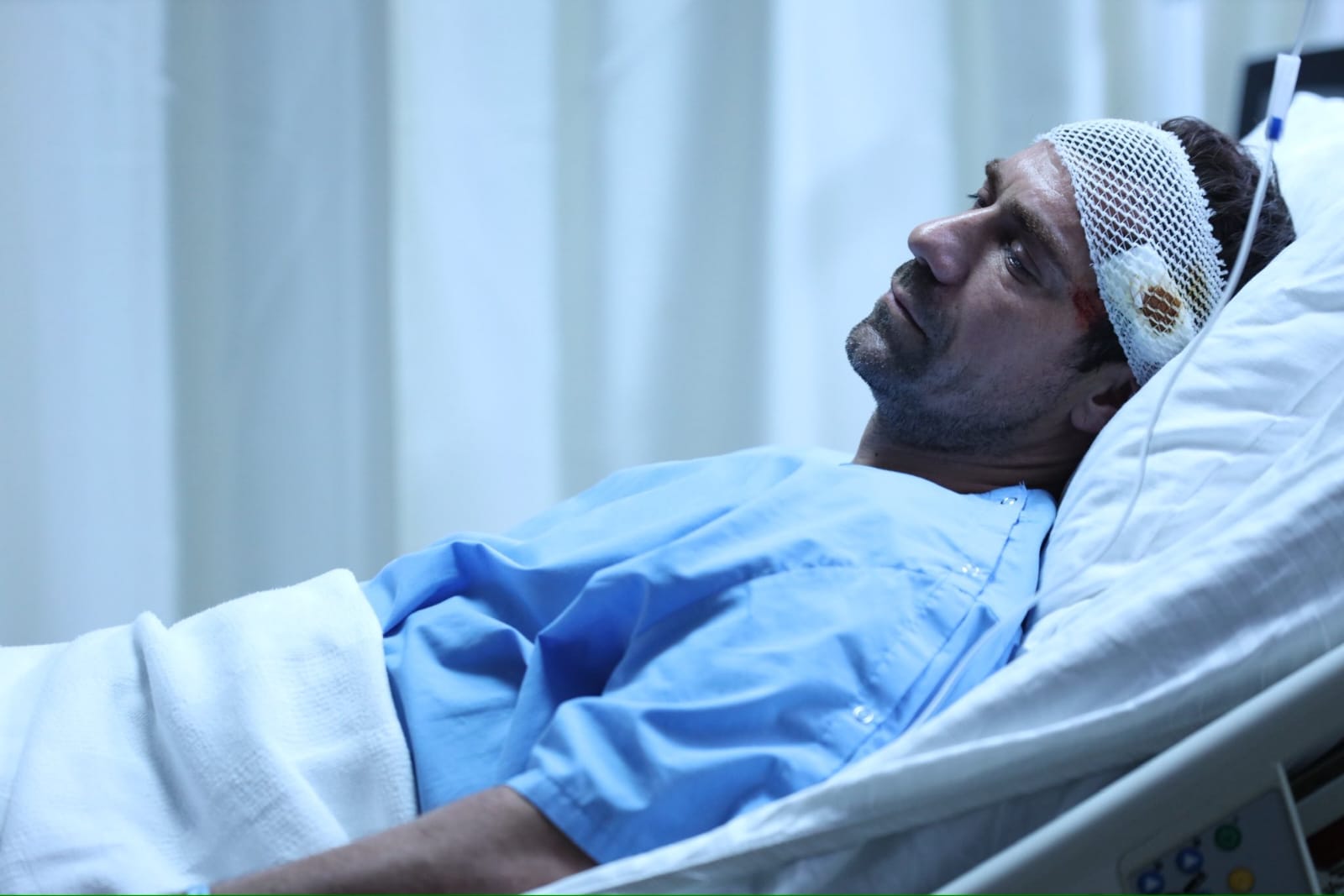 إبراهيم تشيليكول يبكي ست ساعات في مسلسل “طبيب في حياة أخرى” بسبب هذا المشهد