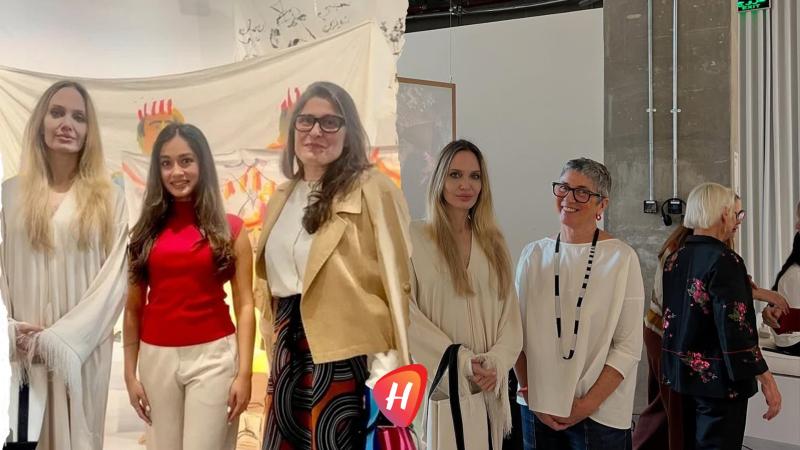 أنجيلينا جولي تتألق بإطلالة بسيطة في افتتاح Art Basel Qatar 2026