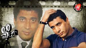 مقتنيات أحمد زكي بين المخازن والجدل.. إرث فني عالق على مكاتب وزراء الثقافة