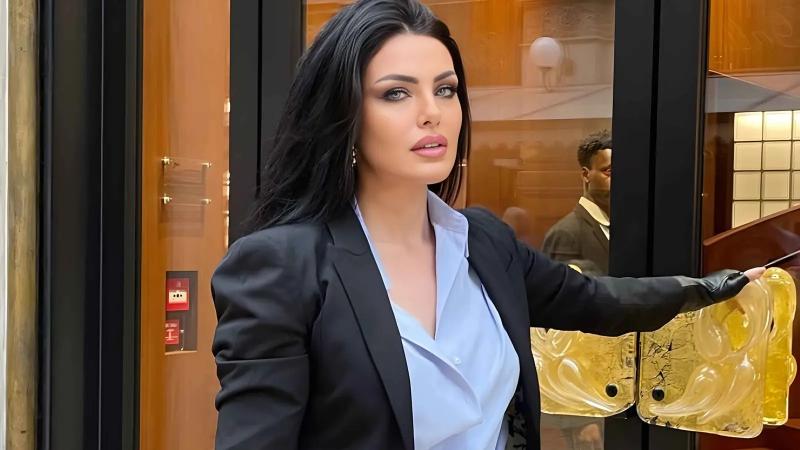 دارين حداد تطمئن محبيها بصور خاصة من داخل المستشفى