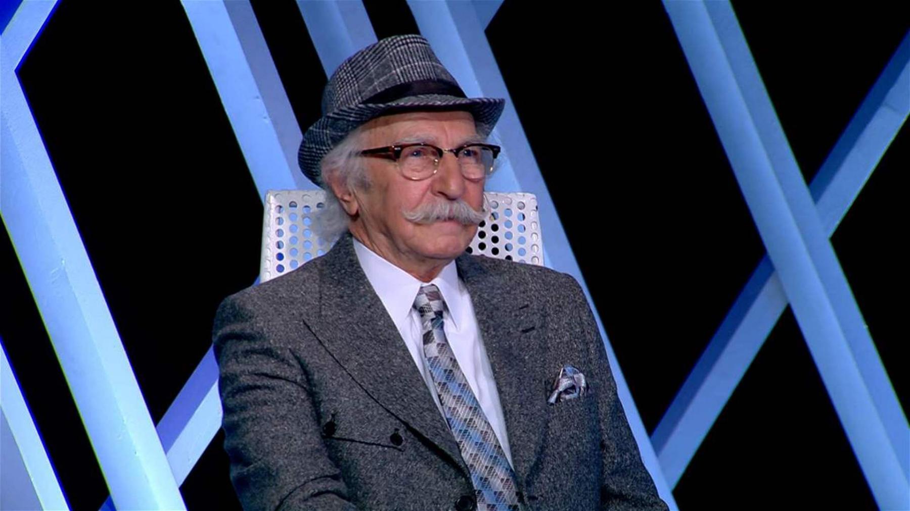 حسام تحسين بيك يفتح النار على غياب العدالة واكتساح الأغاني الهابطة