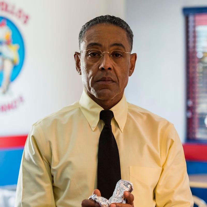 جيانكارلو إسبوزيتو نجم Breaking Bad يعتنق الإسلام خلال تصوير فيلم 7 Dogs في السعودية.. فيديو