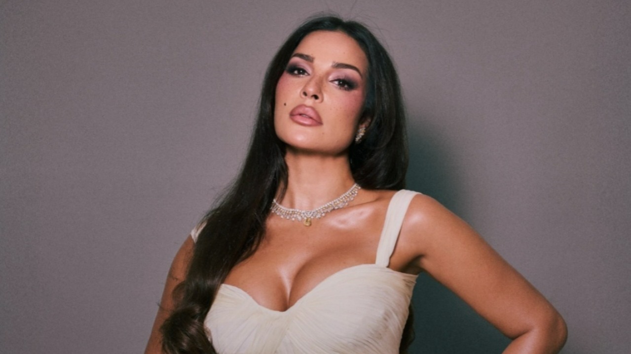 تاتو نادين نسيب نجيم يشعل التفاعل.. 4 عبارات تكشف رسائل لافتة
