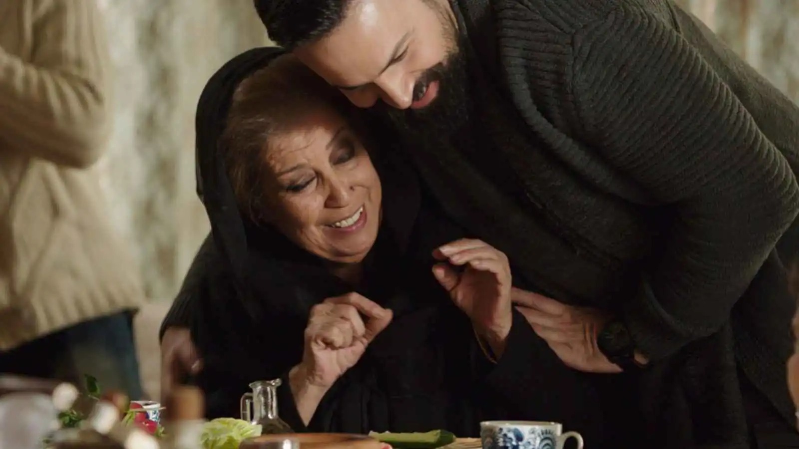 منى واصف تكشف كواليس غنائها شارة 