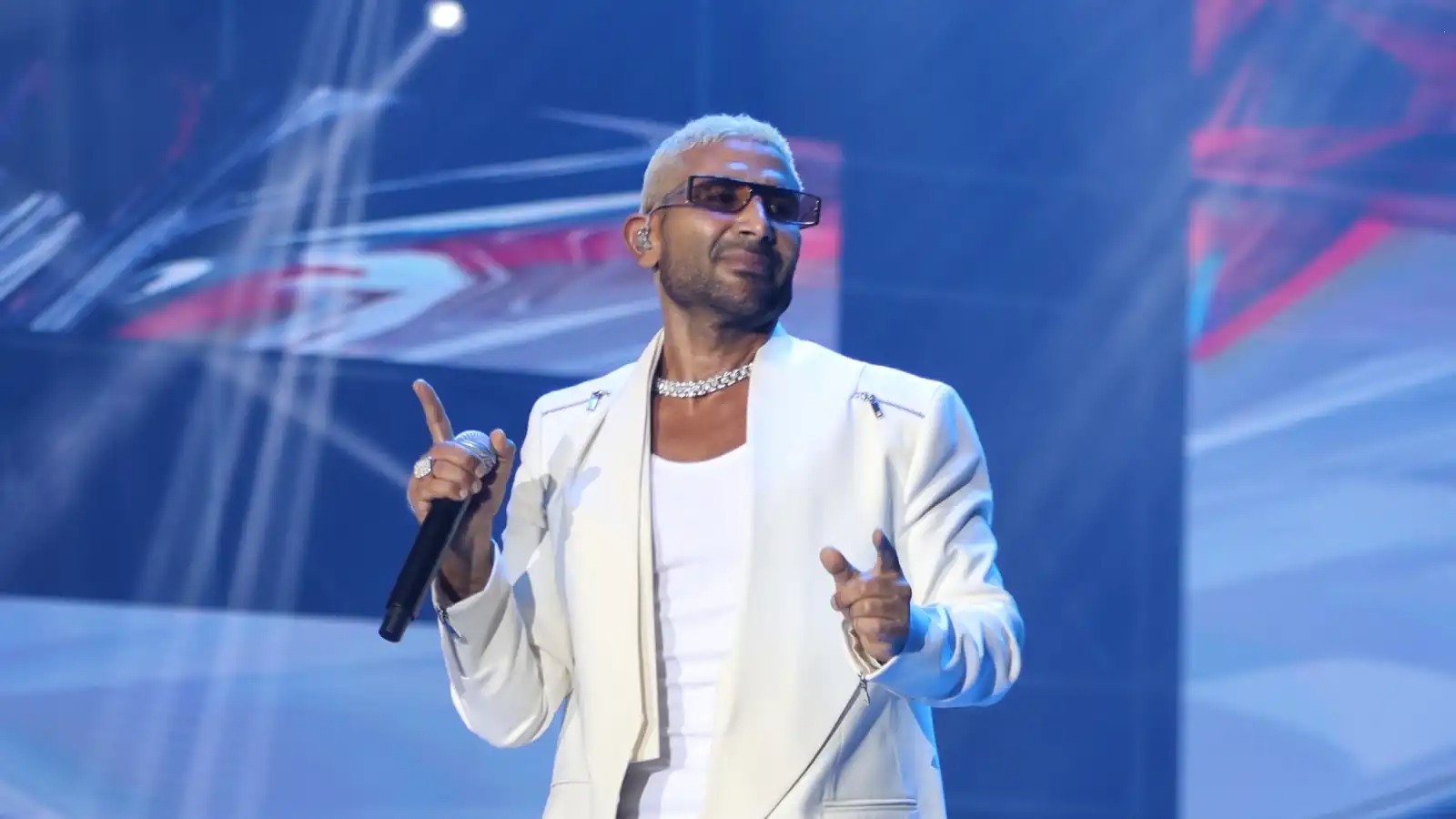أحمد سعد يروي موقفًا محرجًا في حفل زفاف