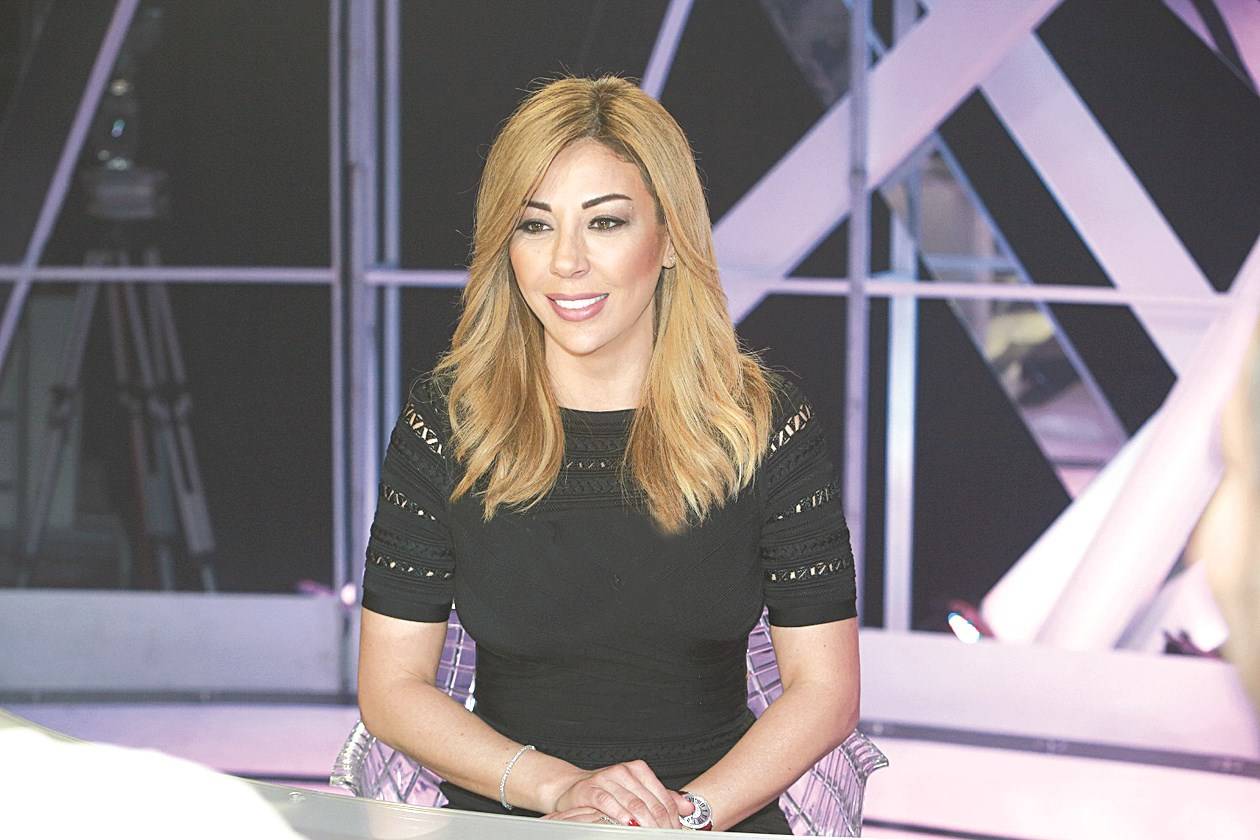 طلب من رولا شامية أمام ما يحصل في لبنان | HawacomTV